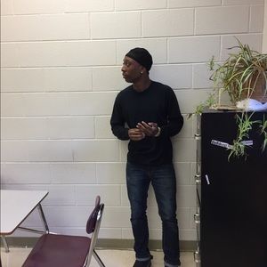 Meet your Posher, Izora